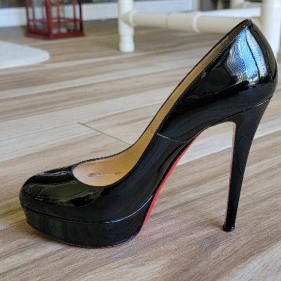 Christian Louboutin Bianca Black Patent Leather Pump Shoes Eur.39.5